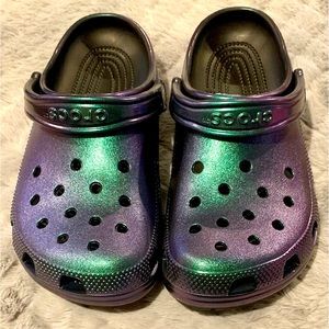 Crocs Unisex Classic Iridescent Prismatic Clogs NWOT *RARE* LIMITED EDITION